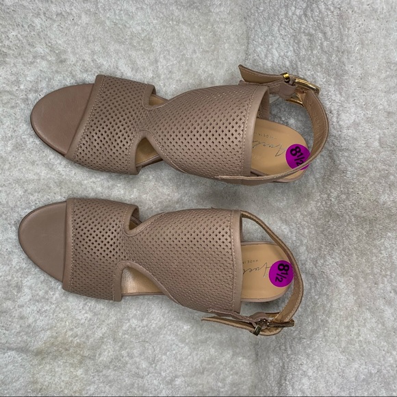 Avellini Block Heel Sandal 39 - Picture 3 of 8